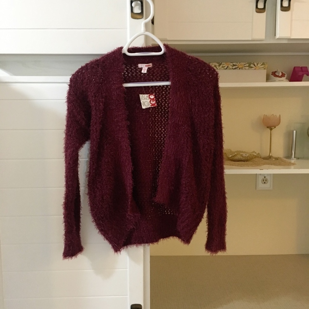 New With Tags ~ Holiday Sweater ✨